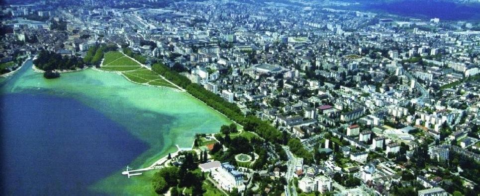 Studio Moderne, Place Parking Prive, Emplacement Ideal A 100 M Du Lac. Annecy Esterno foto